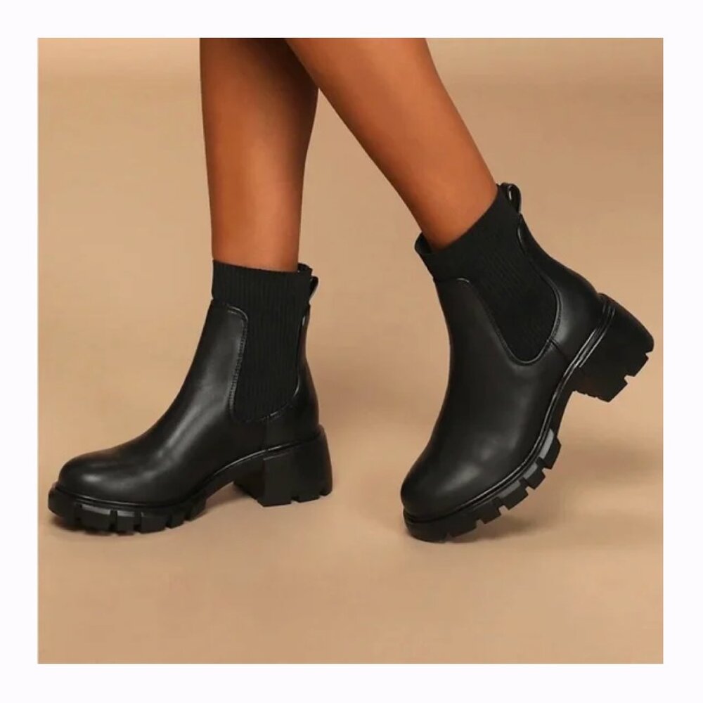 Steve Madden Hayle Platform Chelsea Boots, Black, Women’s Size 9.5